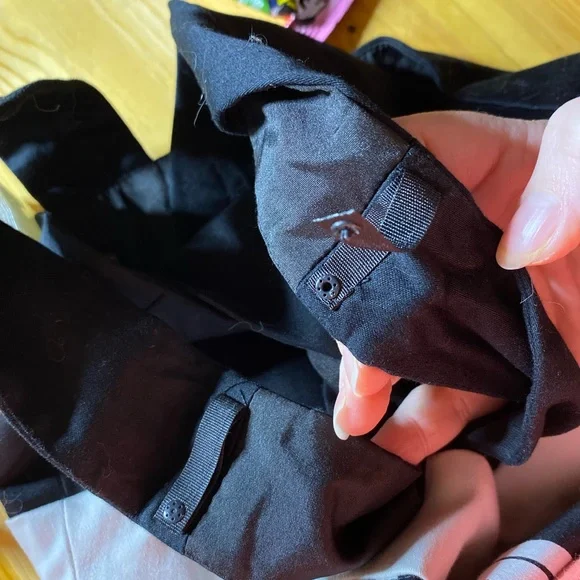 White House Black Market Black and White Floral Midi Dress - Picture 10 of 10